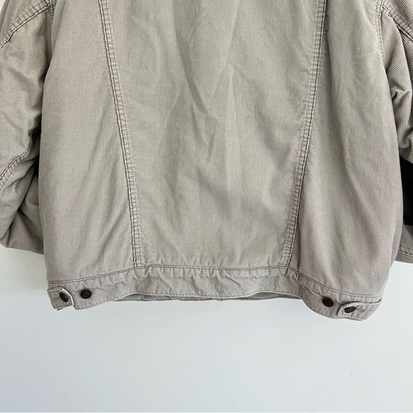 LEVI’S Light Gray Corduroy Beige Sherpa Lining Button Up Trucker Jacket Sz L - Picture 12 of 16